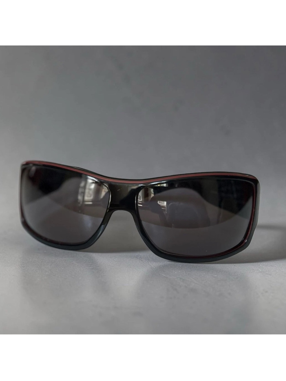 Gucci GG1621/S Black Wraparound Sunglasses Red G Logo Rare Y2K